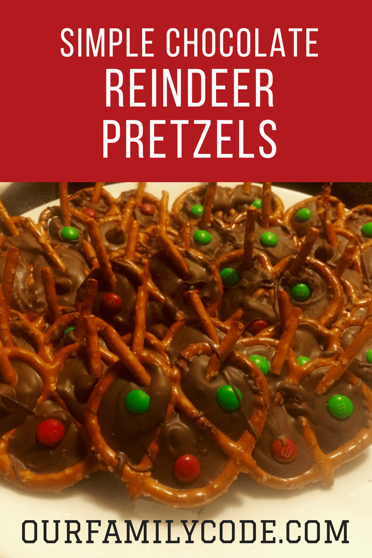 reindeer full Make these simple & adorable Christmas reindeer pretzels this year! Let your junior chefs in the kitchen to explore states of matter with chocolate!