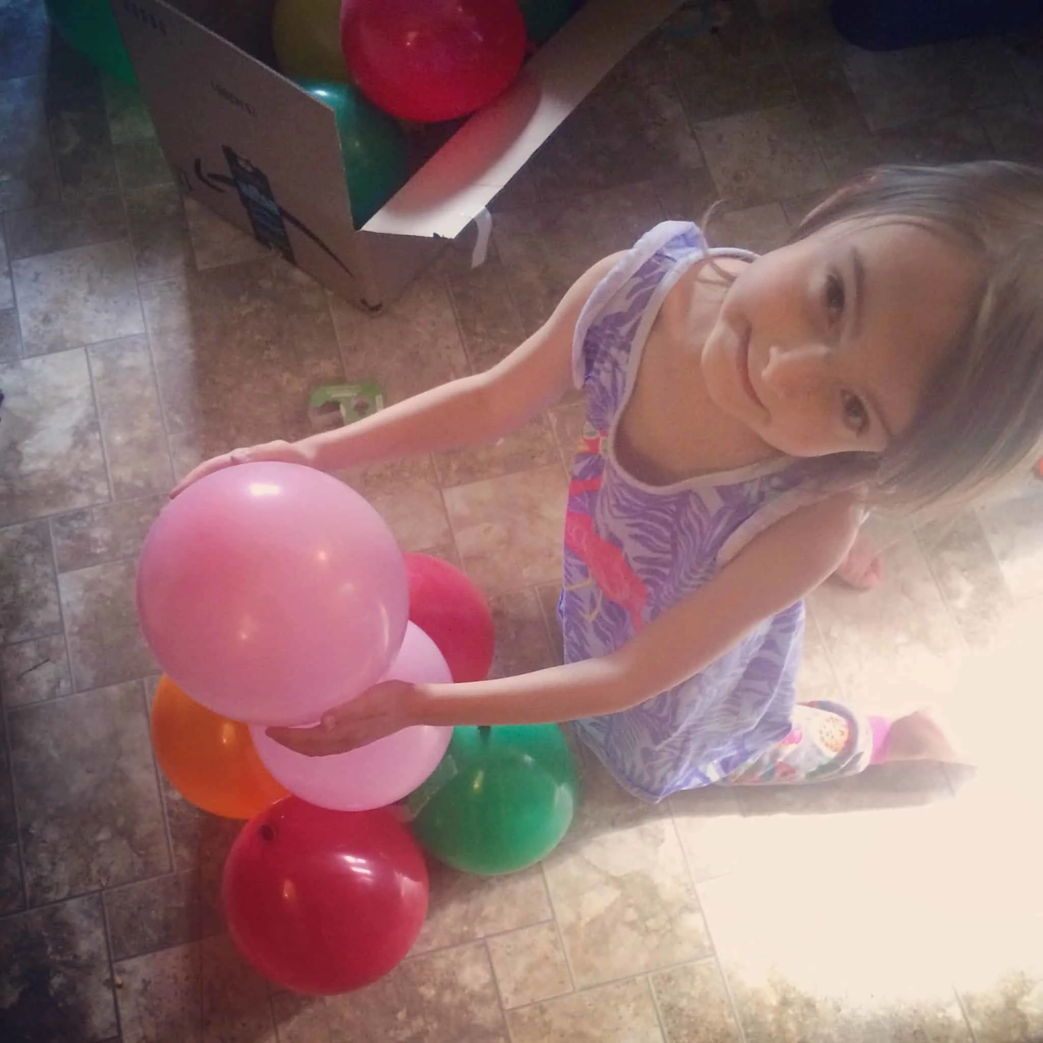 We love STEM Challenges and we totally love Moana! We put the two together and came up with some fun, brain bending STEM challenges that young kids will surely enjoy! Check out this awesome balloon tower challenge and grab your free printable Moana STEM challenge cards! #freebie #freeprintable #moana #disneymoana #STEMchallenges #MoanaSTEMchallenge #girlsinSTEM #kidcoders #easySTEMchallenges
