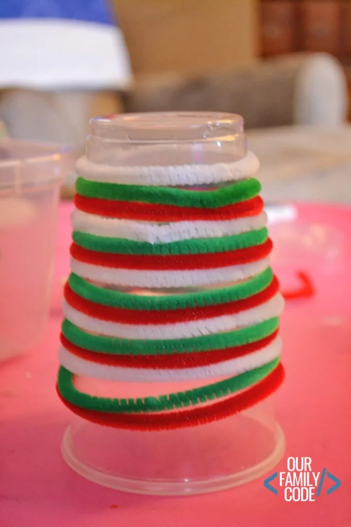 Explore different states of water with this ice lantern winter STEAM activity for preschoolers! #preschool #homeschool #STEM #STEAM #winterSTEM #preschoolSTEM #scienceforkids