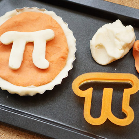 Pumpkin Pi Pie Playdough Left Brain Craft Brain featured Check out these great STEAM Pi Day activities for kids that pair math with technology, art, engineering, and science!
