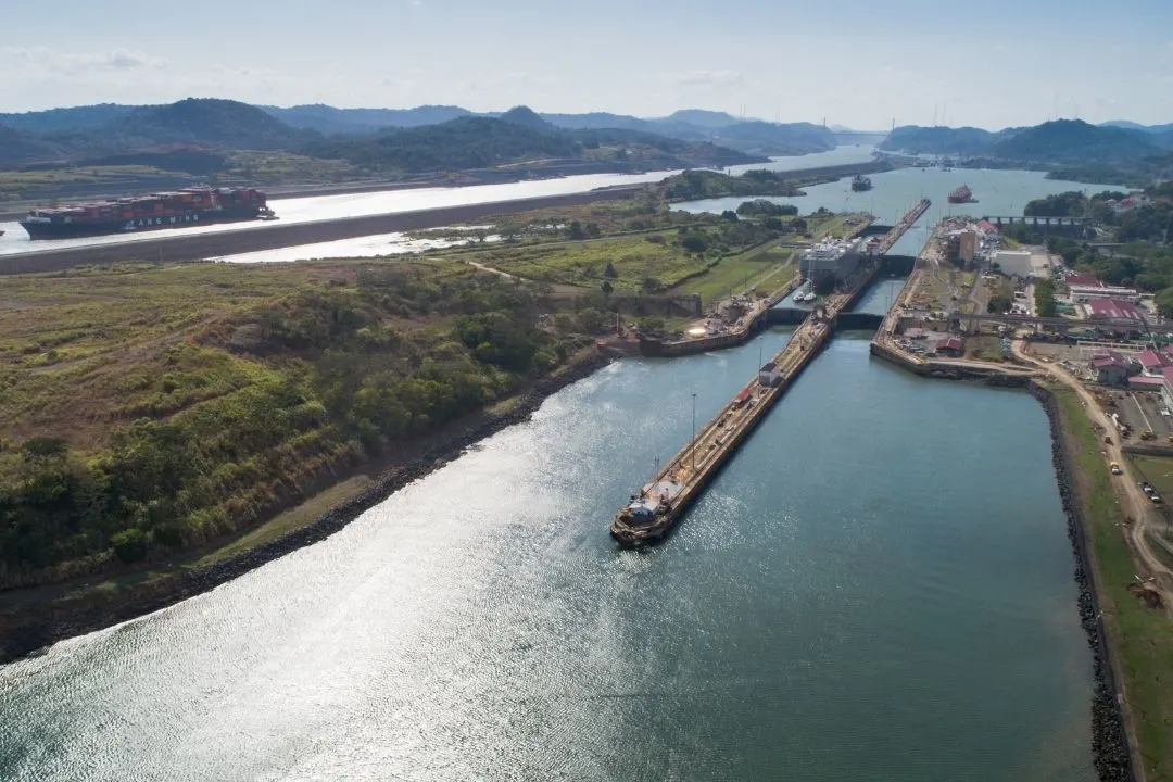 A picture of the Panama Canal.