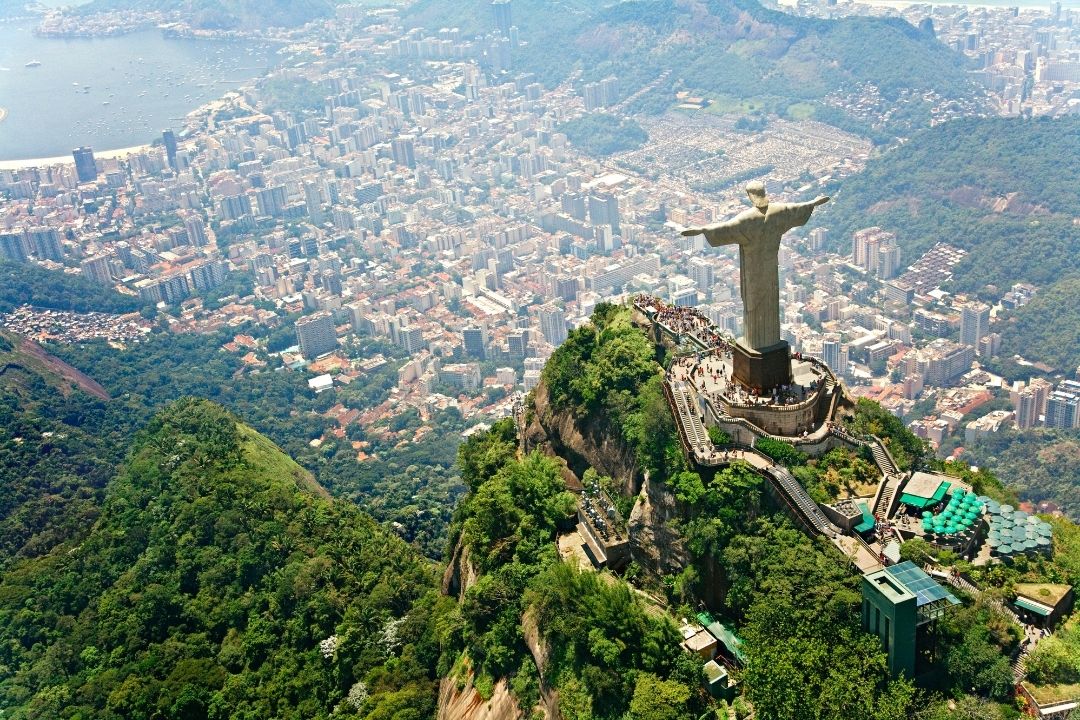 A picture of Christ the Redeemer.